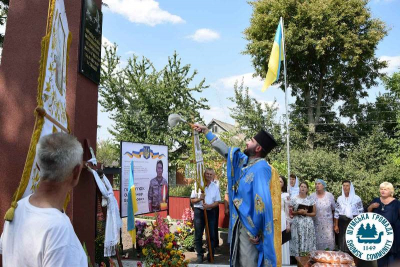 У селі на Шумщині відкрили алею пам’яті (фото)