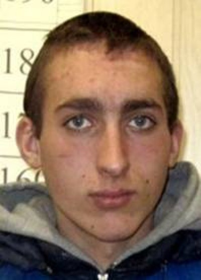 Тернопільські правоохоронці розшукують 19-річного злодія (фото)