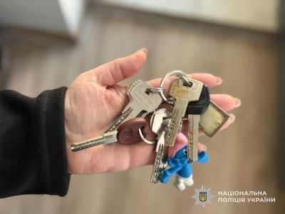 На Тернопільщині поліцейські розслідують факт шахрайства під приводом оренди житла