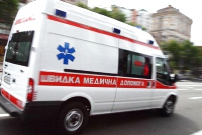 У Тернополі на сходах виявили непритомного чоловіка