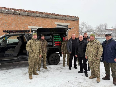 Тернопіль для ЗСУ: 60 FPV-дронів та 4 системи РЕБ для 105-ї бригади ТРО