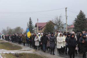 Назавжди 22: у Великих Гаях попрощалися з Борисом Мацьківим, який загинув на війні (фото)