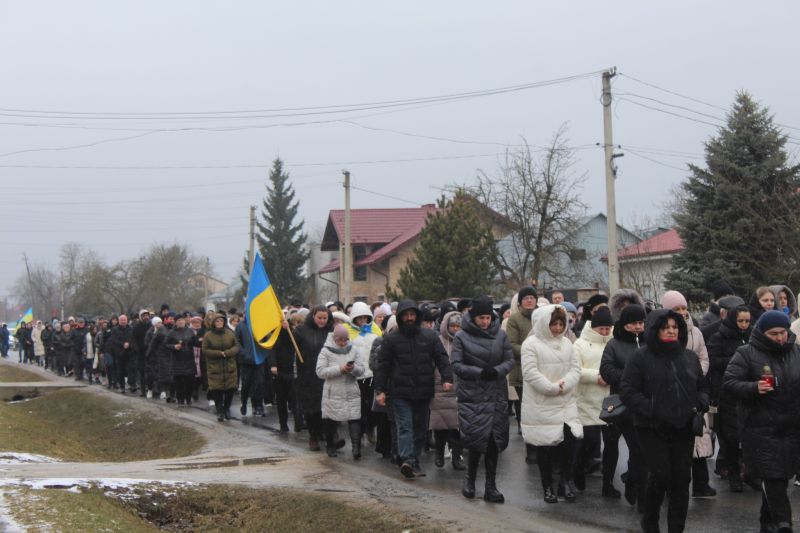Назавжди 22: у Великих Гаях попрощалися з Борисом Мацьківим, який загинув на війні (фото)