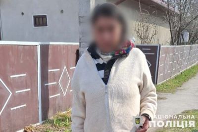 Жителька Закарпаття незаконно проникла на територію приватного будинку на Тернопільщині