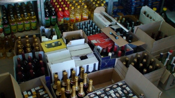 Замість закордонних дорогих напоїв тернополяни могли купити місцевий &quot;продукт&quot;