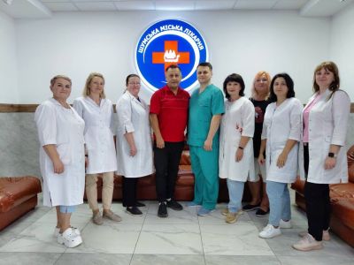 Виїзний «бладмобіль» вкотре збирає донорів крові громадами Тернопільщини