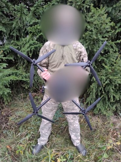 105 бригада отримала багатофункціональний дрон від «Української команди»