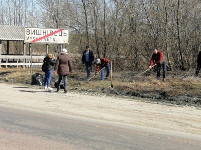 У Вишнівецькій ОТГ пpоходить Всеукpаїнська екологічна акція