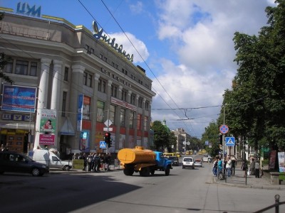 Тернополяни хочуть мити тернопільські дороги