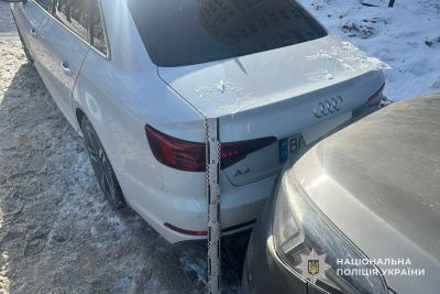 У Тернополі водій автівки через погіршення здоров'я потрапив у ДТП