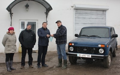 Петро Гадз преміює кращих керівників автомобілями