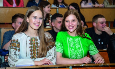 У ТНЕУ відбувся найбільший уpок у світі
