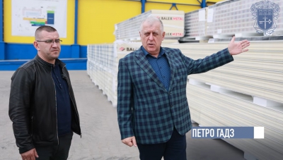 У господарстві «ГАДЗ» на Бучаччині зводять холодильний комплекс для зберігання фруктів та овочів (відео)