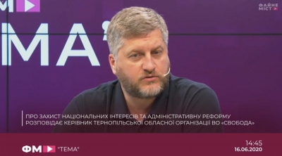 &quot;Влада просто споглядає за діяльністю &quot;п’ятої колони&quot;, ніяк не реагуючи&quot;, – Олег Сиротюк