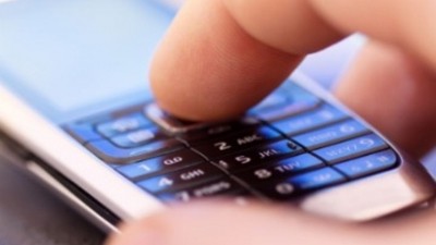 Тернополянин привласнив забутий у примірочній мобільний