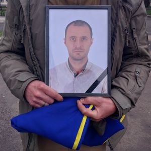 На Тернопільщині попрощалися з воїном Володимиром Пакуляком (фото)