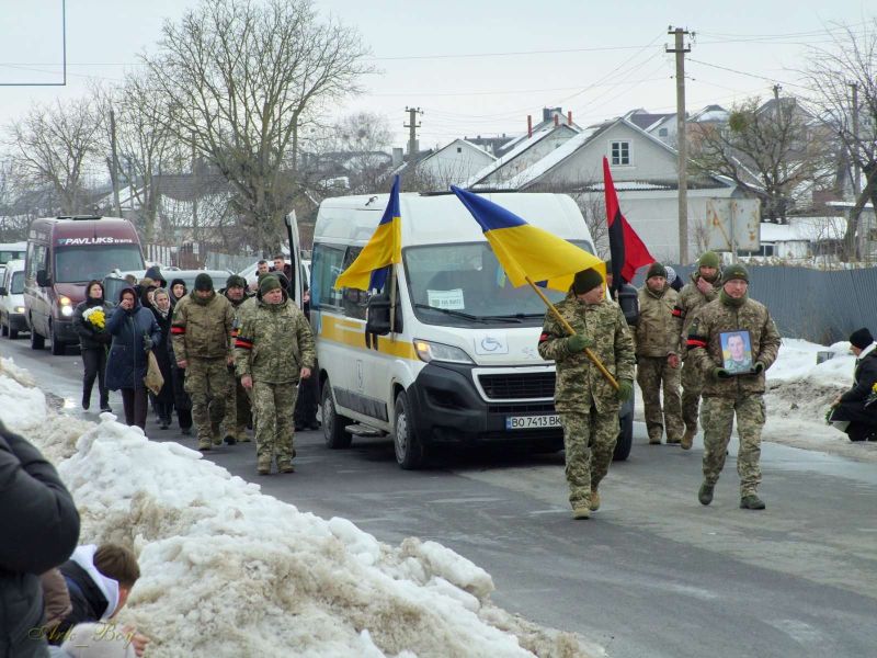 До рідного дому повернули полеглого воїна Володимира Федчука