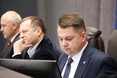 «Тернопільська обласна рада працювала і працює системно, плідно та успішно»: депутати підтримали звіт Віктора Овчарука про діяльність за рік