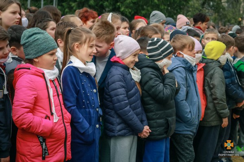 У Тернополі &quot;евакуювали&quot; школярів одного із навчальних закладів
