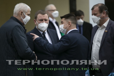 «Через недолуге попереднє керівництво Тернопільська облдержадміністрація та районні ради могли залишитися без зарплат», – Віктор Овчарук