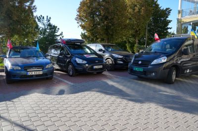 У Тернополі відбулася чергова передача транспортних засобів для потреб українських військових