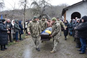 На Тернопільщині попрощалися з загиблим на війні Ігорем Прибулою