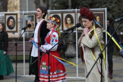 У Тернополі відзначили 209 річницю з дня народження Тараса Шевченка (фоторепортаж)