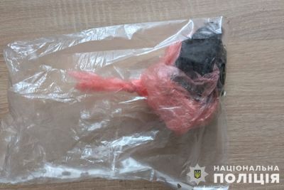 Не поділили чоловіка: на Тернопільщині ревнивиця облила хімічною речовиною суперницю