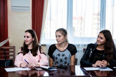 Студенти ТНЕУ, які є учасниками компанії «Імперія безпеки», зустрілися з представниками страхового бізнесу