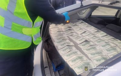 Пообіцяв вирішити питання з розшуком військовозобов'язаного: на хабарі поліцейські затримали тернопоянина